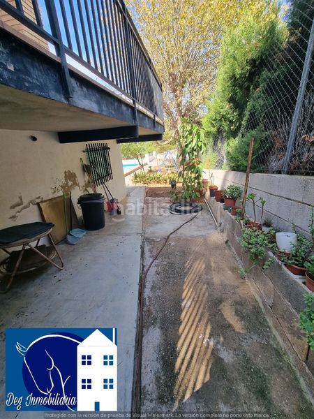 Foto c54064be-67bb-4b07-ad3f-7d286c1591e2. Xalet amb xemeneia piscina a Picassent