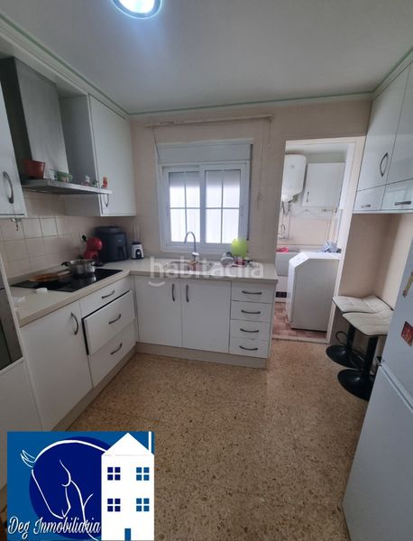 Foto bed09fec-1a14-44ea-9dc2-1a8fc45ea400. Flat in carrer del delme 36 in Foios