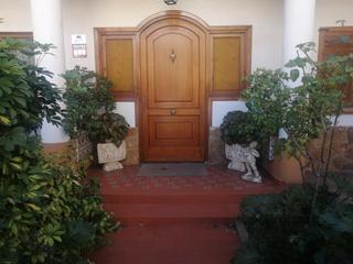 Casa adossada a Cheste. Chestecasa