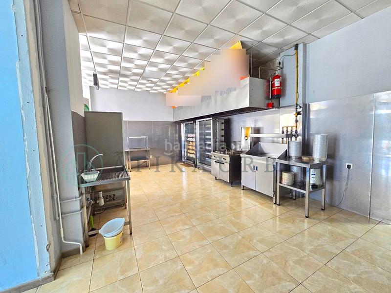 Foto 7ca48658-e06f-41f4-a340-a91070e51d65. Geschäftsraum in Capuchinos - Los Olivos Vélez - Málaga