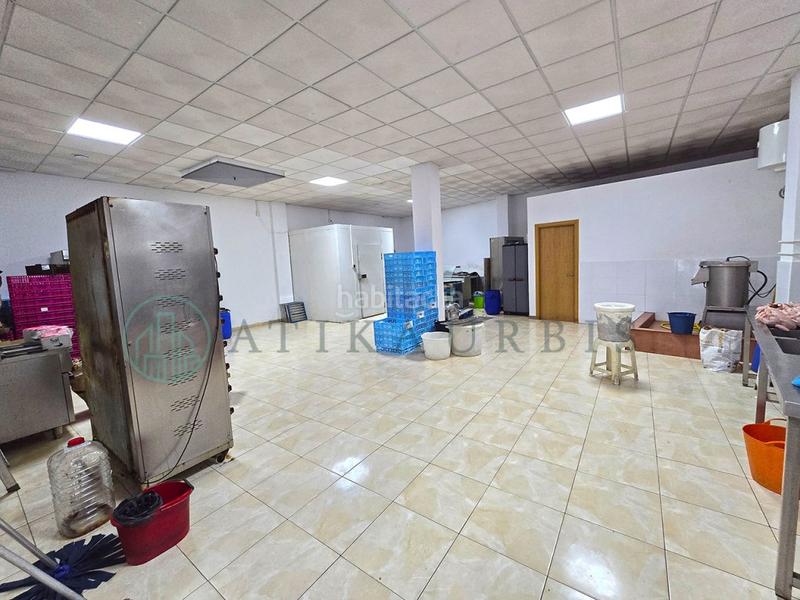 Foto c50daaa9-84c5-4763-8e93-9a636f41872d. Geschäftsraum in Capuchinos - Los Olivos Vélez - Málaga