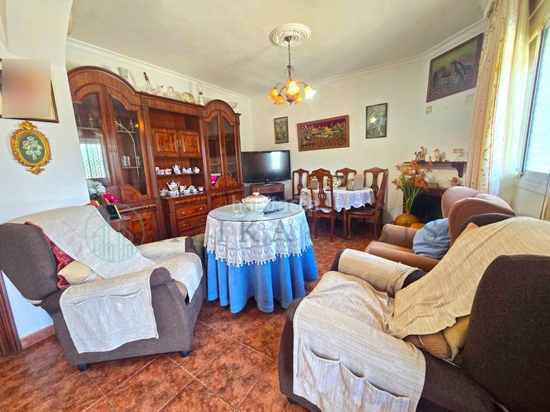 Foto 319fe715-052a-46cc-870a-f66a3162eb18. Casa alora en Álora