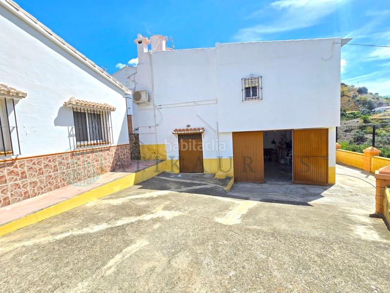 Foto 714644b8-8722-4348-89e3-766c0b416397. Casa alora en Álora