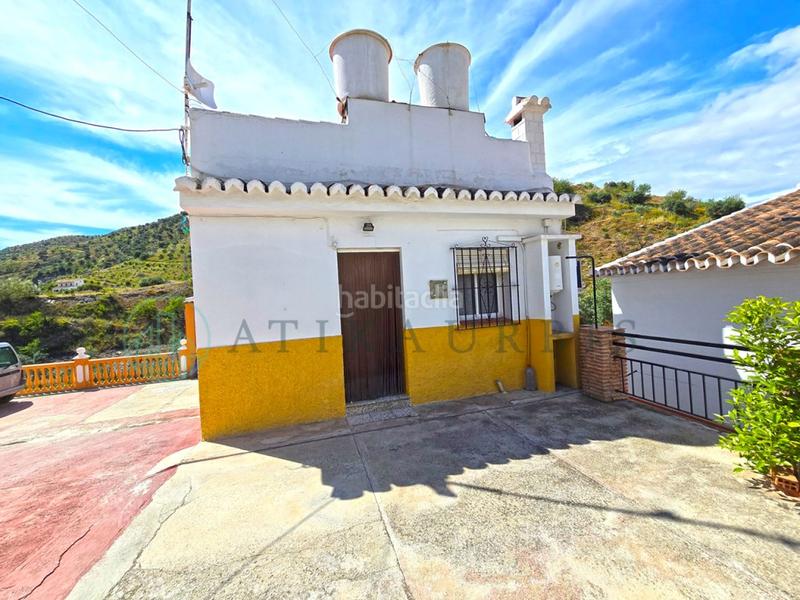 Foto ca5b4dd3-cd3c-458c-a1e4-84022c811e4e. Casa alora en Álora