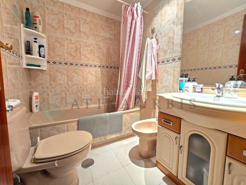 Foto 368c96a2-cb9b-4fb3-83f6-600bd2f83edf. Dúplex amb aparcament piscina a San Alberto - La Alcubilla - Florisol Málaga