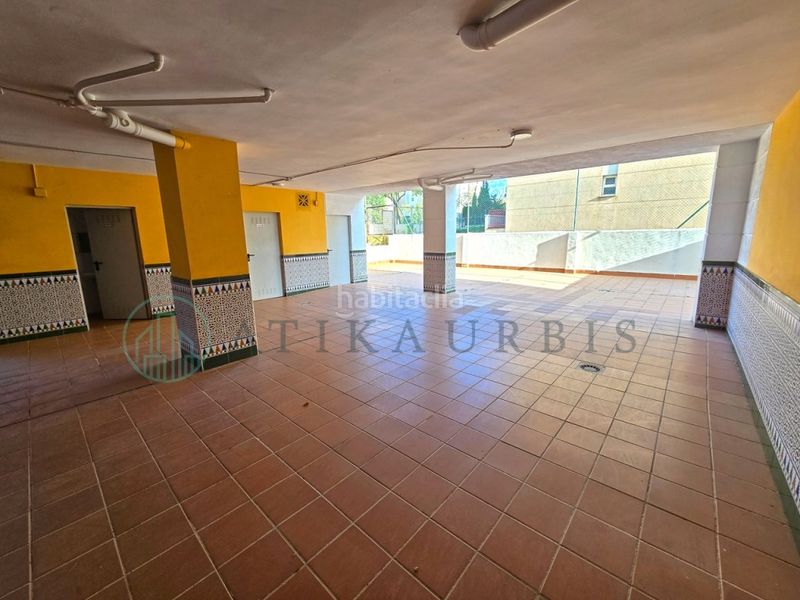 Foto 63a2178d-2f26-4c9d-9b6d-4399edc006d4. Dúplex amb aparcament piscina a San Alberto - La Alcubilla - Florisol Málaga