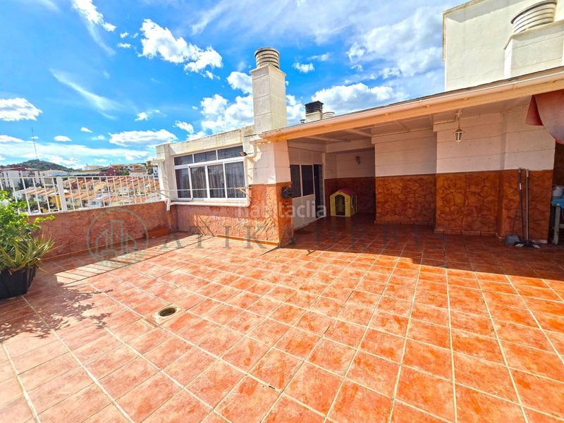 Foto f46c870e-4bab-4868-87d1-ce7a0bbc1f43. Dúplex amb aparcament piscina a San Alberto - La Alcubilla - Florisol Málaga