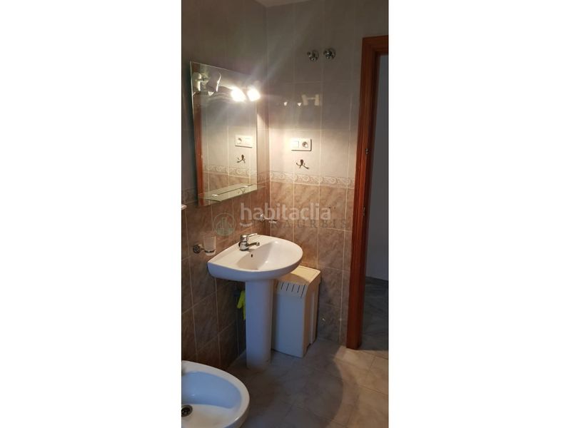 Foto e2d515b2-803a-47db-a3f9-5c4a1460ca90. Rent flat with pool in El Faro de Calaburra - Chaparral Mijas