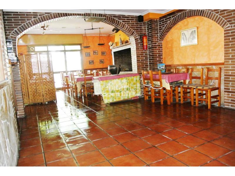 Foto d379c113-3609-4165-affe-ab54ebe1cbbc. Local comercial a La plantera Blanes