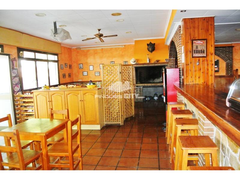 Foto eef41ac8-293f-4222-bb32-1d7521139aaf. Local comercial a La plantera Blanes