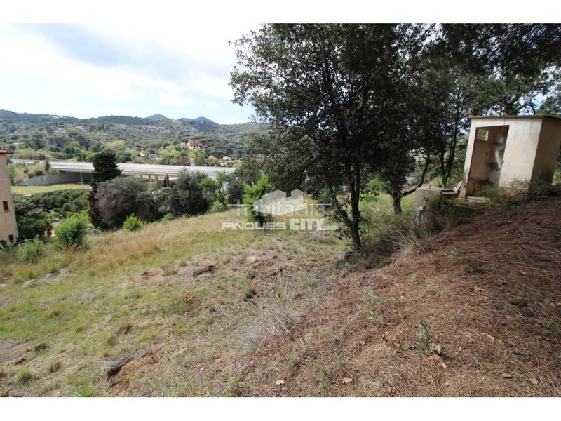 Foto 07217798-edbd-4a5c-a5f4-55fd426a664a. Gewerbliches grundstück in Zona alta Arenys de Mar