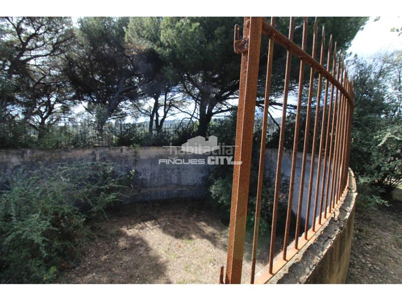 Foto fe51a853-f69b-4c60-9db0-b1e7cbed7c67. Gewerbliches grundstück in Zona alta Arenys de Mar