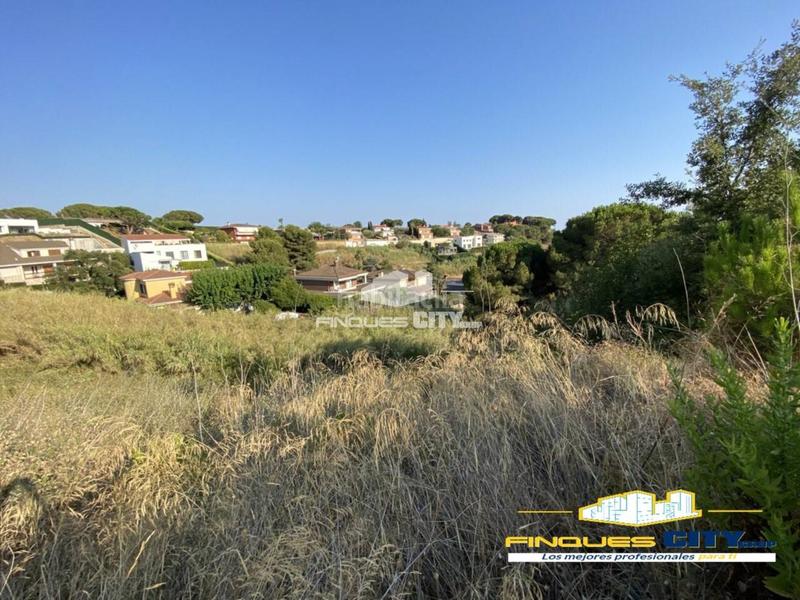 Foto 365816f8-dbe4-4f29-b579-47b4ddeec0a6. Terreno residencial parcela en sant quirze de mar en Calella