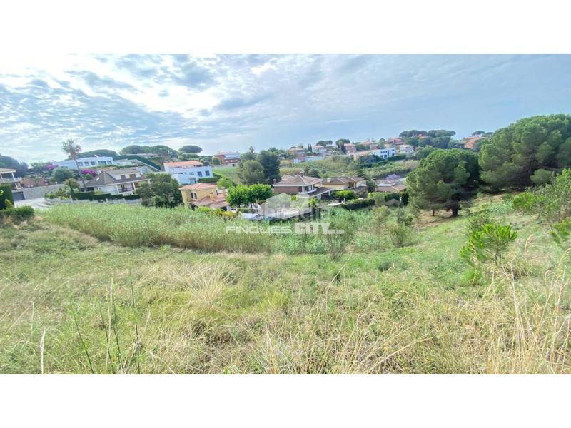 Foto c754796a-e40b-482f-8627-76aa2a609f41. Terreno residencial parcela en sant quirze de mar en Calella