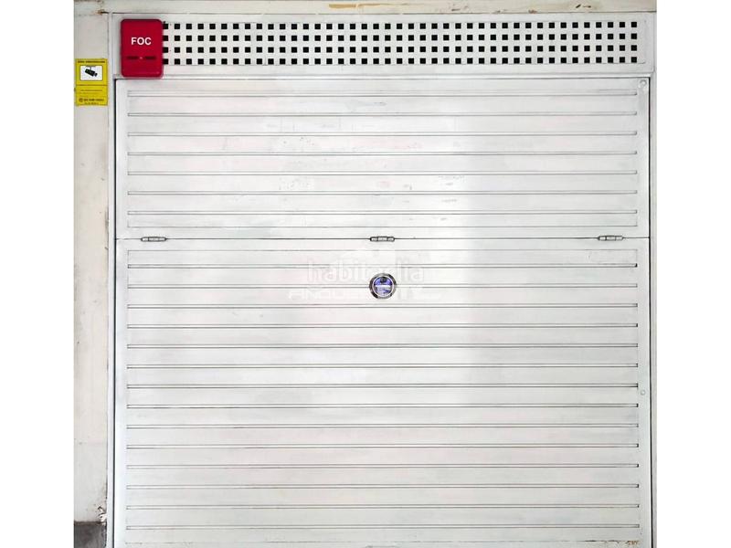 Foto f53fc170-87da-4388-8d17-48b81cef8281. Location parking voiture dans andorra 5 dans Poblenou Pineda de Mar