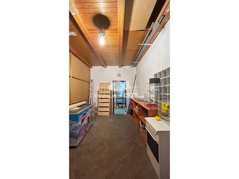 Foto 26f77caf-ed60-490e-b6c9-1eb25afc5c4a. Alquiler local comercial en cervantes 56 local comercial 150m2 en Calella