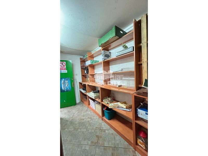 Foto 70844d31-0d9e-4cef-a554-da4a76b196c1. Lloguer local comercial a cervantes 56 a Calella