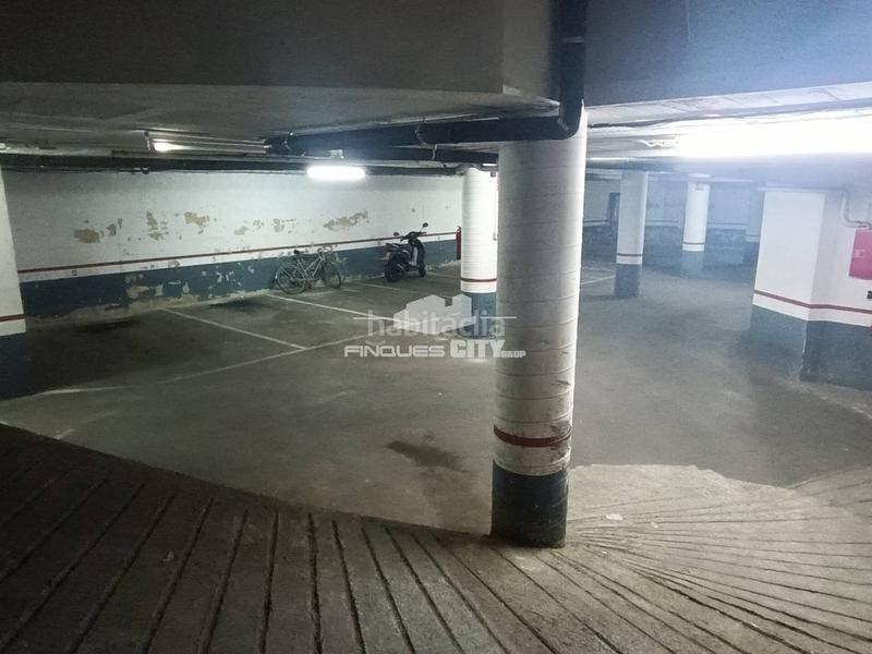 Foto 1e437eb0-d223-4067-86f2-abddf76c2bd2. Autoparkplatz in Calella