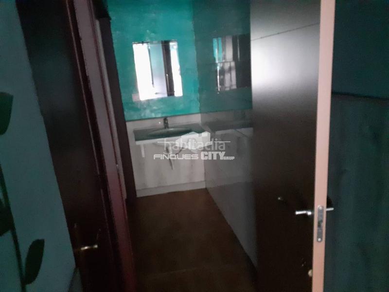 Foto 30a5273e-d3b3-4257-b99f-bb62fcc65a1b. Locale commerciale in Poblenou Pineda de Mar