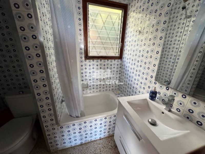 Foto 5f4ff5ff-a53d-4690-bf1d-4b88d8b83b7f. Xalet amb aparcament piscina a Can Carreras - Montessol Pineda de Mar