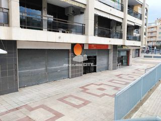 Lloguer Local Comercial  Calle tramuntana. Local comercial de 115 m en ubicación estratégica de calella