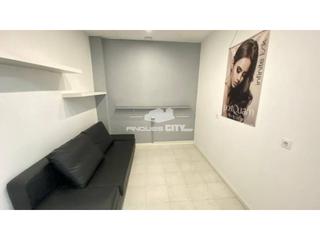 Location Local commercial  Tramuntana. Local comercial en edificio toyca de calella