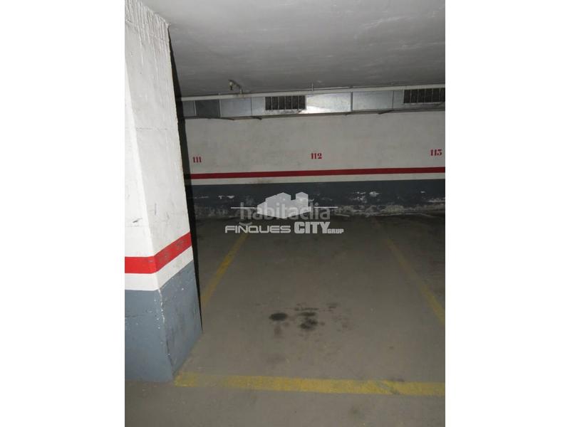 Foto 1cc300fb-6d0b-4cd8-bb42-08b0c37efc29. Alquiler parking coche parking para coche mediano en Calella