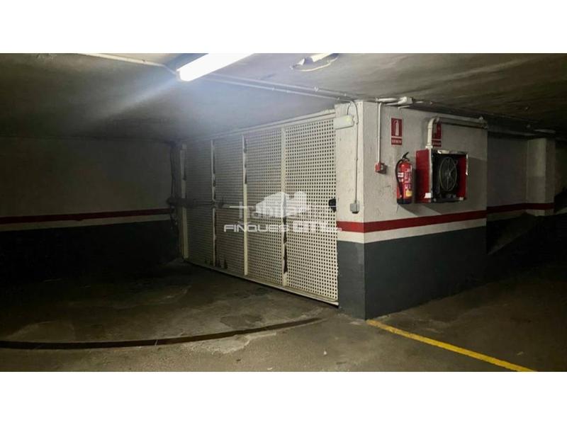 Foto 79be6f5c-ba31-46c3-be48-2624d5054656. Autoparkplatz in Calella