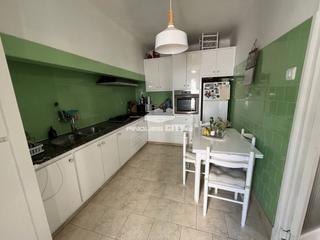 Casa  Josep anselm clav. Casa excelente ubicacin