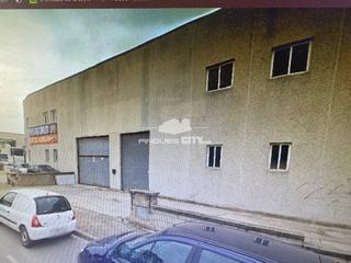 Nau industrial  Santa susanna. Nave industrial de 204m2  patio en can patalina, malgrat de mar