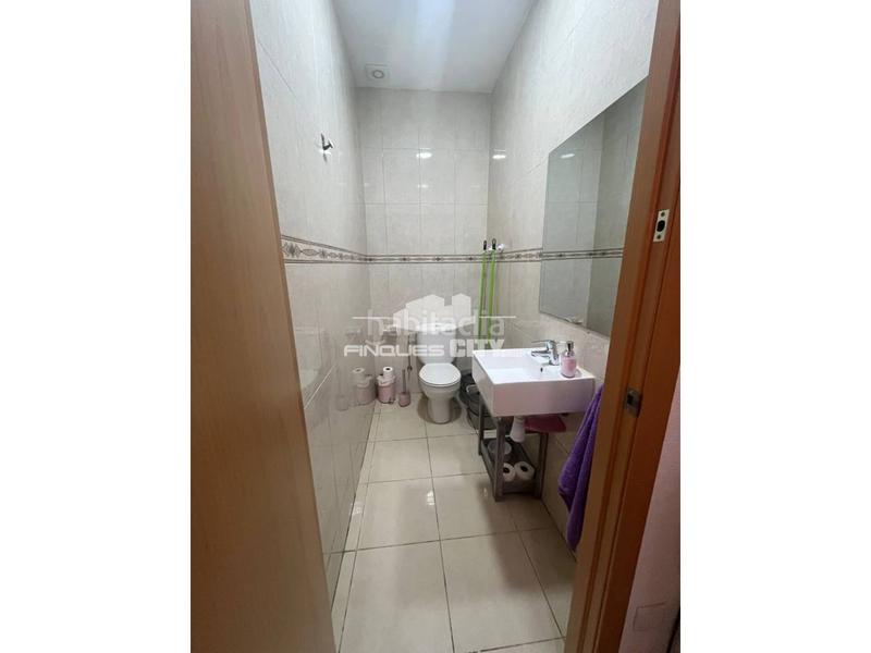 Foto fde7a681-0364-4464-9447-24765c8d0697. Affitto locale commerciale in Calella