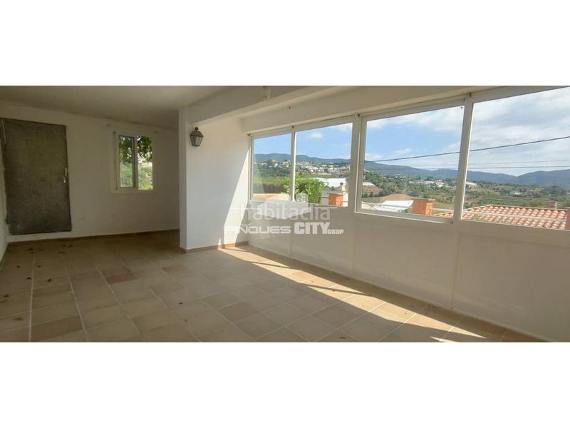 Foto 2ec346f2-aac8-4d9f-9672-8517da3aa13e. Chalet with heating parking pool in Sant Cebrià de Vallalta