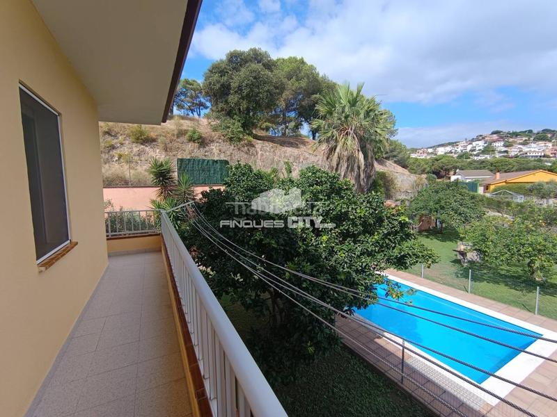 Foto 327c8561-f789-4aa2-8166-482a5a29289f. Chalet with heating parking pool in Sant Cebrià de Vallalta