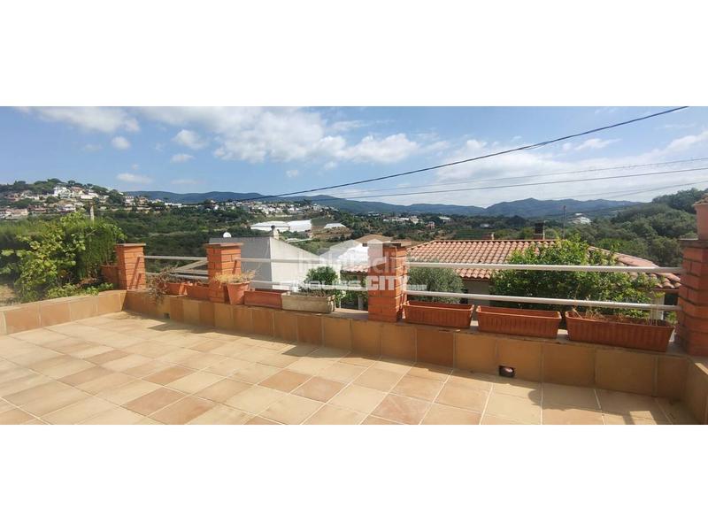 Foto 99f9ad8b-aff5-475f-92a3-ee173dbd143f. Chalet with heating parking pool in Sant Cebrià de Vallalta