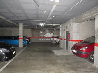 Lloguer Aparcament cotxe a Doctor vivas 78. Parking para coche