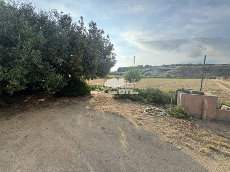 Foto d33d744b-0f28-4bc5-a1de-467c095bbd87. Finca rústica a Malgrat de Mar