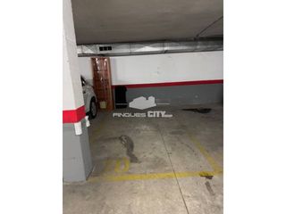 Affitto Posto auto in Calle santiago rusiñol 2. Alquiler de plaza de parking en canet de mar