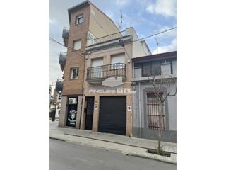 House in Calle bruguera 312. Casa en venta en calella