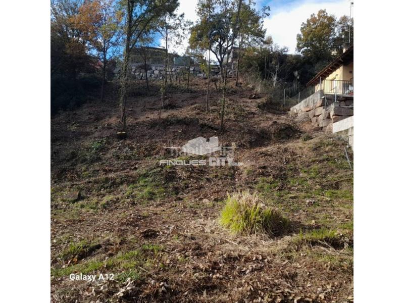 Foto 5571b986-98b9-467d-a2f8-48744f4d3aa2. Wohngrundstück in junior park 1 in Riells i Viabrea