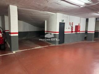 Location Parking voiture  Turisme 90. Alquiler de plazas de parking en calella