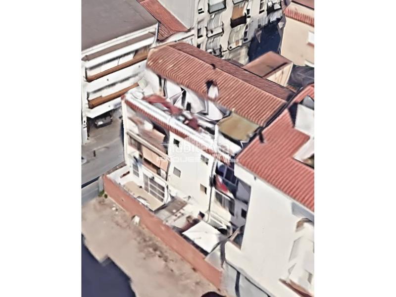 Foto 461981f4-8d68-4282-a09d-2f9f314f15da. Fabrikhalle in El Camp de l´Arpa del Clot Barcelona