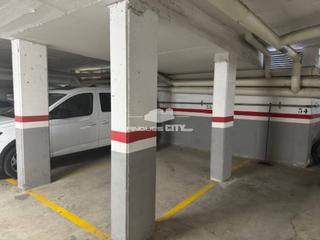 Affitto Posto auto in Canetum 10. Parking en via canetum