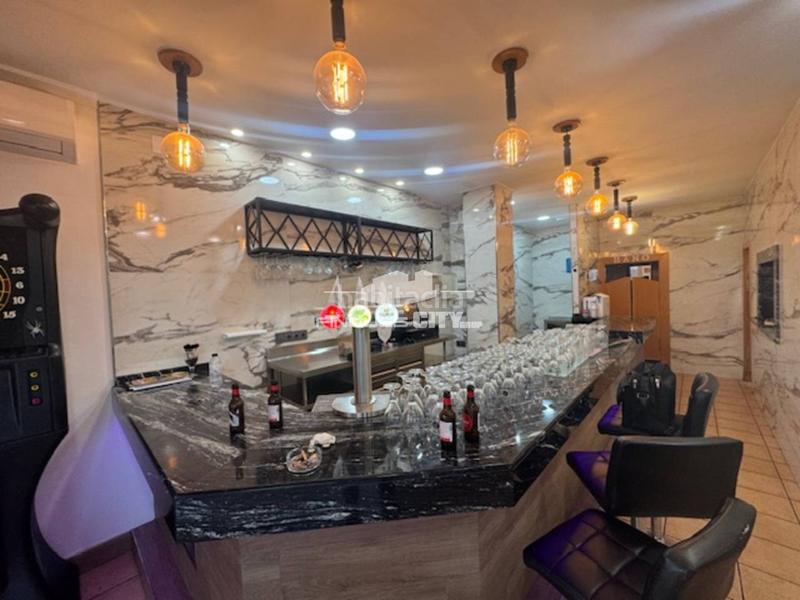 Foto 02d90204-27b7-4f26-b724-4a6e2e2852df. Geschäftsraum in Centre Pineda de Mar