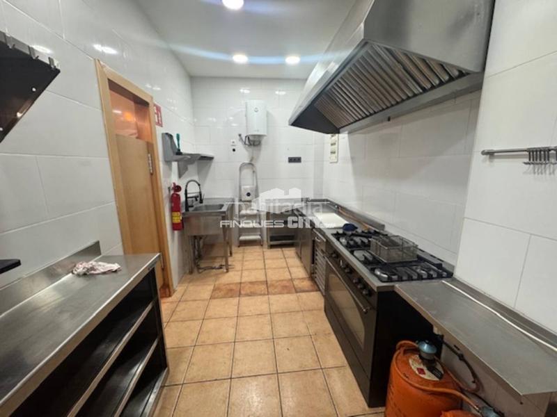 Foto f7f5a341-ea56-45d7-987d-9f17bd41b2c5. Geschäftsraum in Centre Pineda de Mar