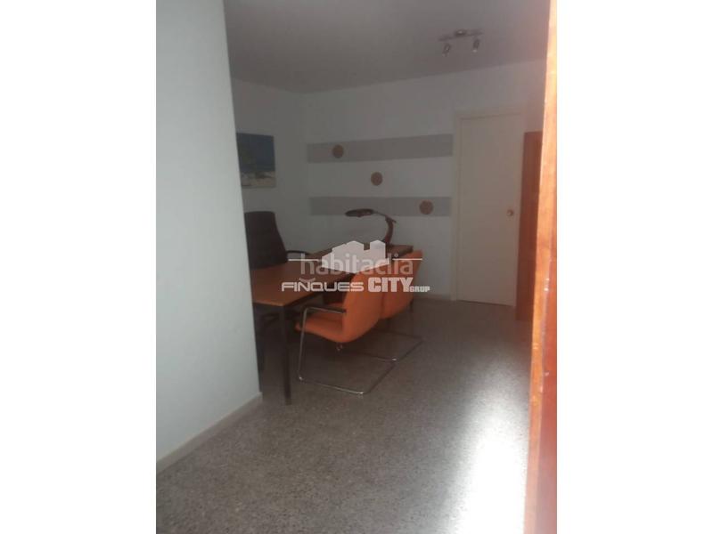 Foto 93212219-b84d-4e70-8d5f-943472782eab. Miete büro in Centre Arenys de Mar