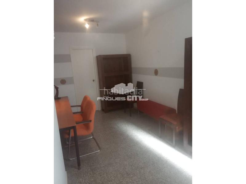 Foto ca283076-c9df-4e54-964a-dc4156b9035d. Miete büro in Centre Arenys de Mar