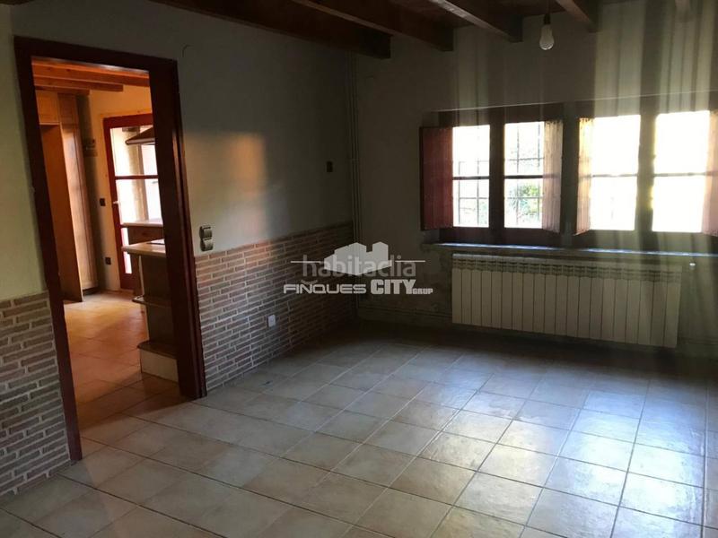 Foto 0facd188-ea69-4d12-8e7a-89bc704842a2. Masia amb calefacció a Sant Aniol de Finestres