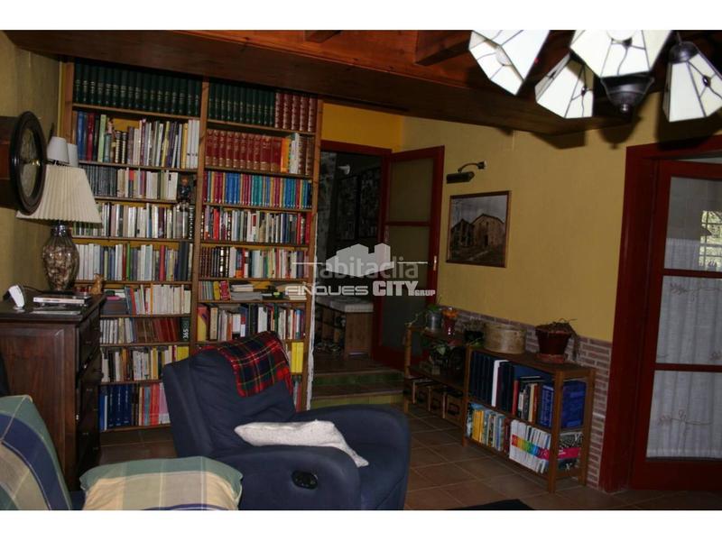 Foto 975fd2d0-500a-49b3-a364-1e23521b47f5. Masia amb calefacció a Sant Aniol de Finestres