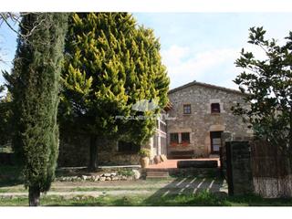 Masia  Sant aniol de finestres. Venta  masía en sant aniol de finestres