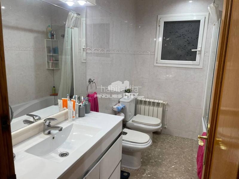 Foto bfa12817-9833-4397-b494-99d7a0dc0dc2. Etagenwohnung in Calella